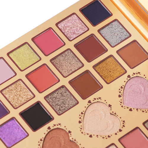 Shopaarel - Heartbeat Eyeshadow & Highlighter Palette