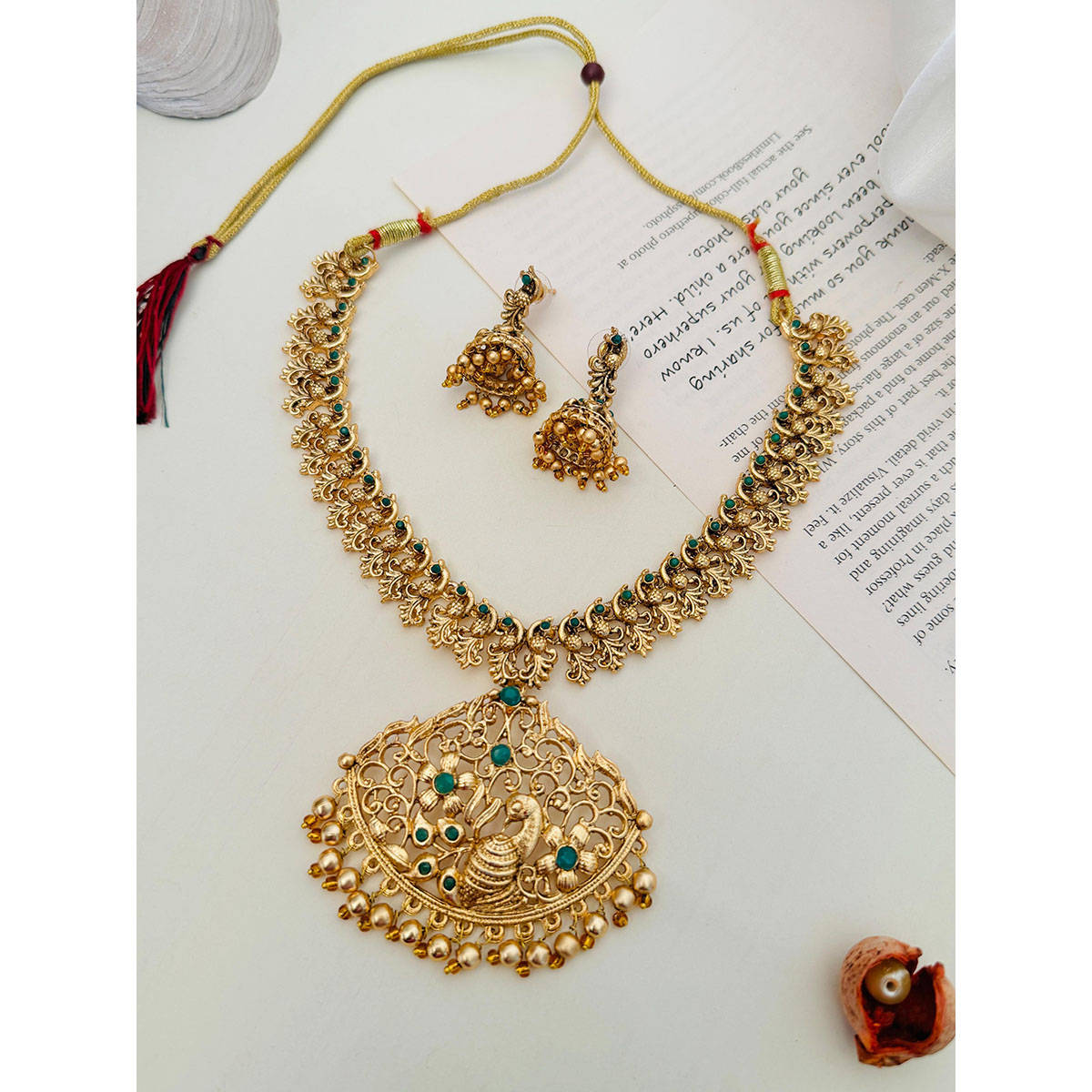 Abdesigns Enchanting Temple Necklace Green