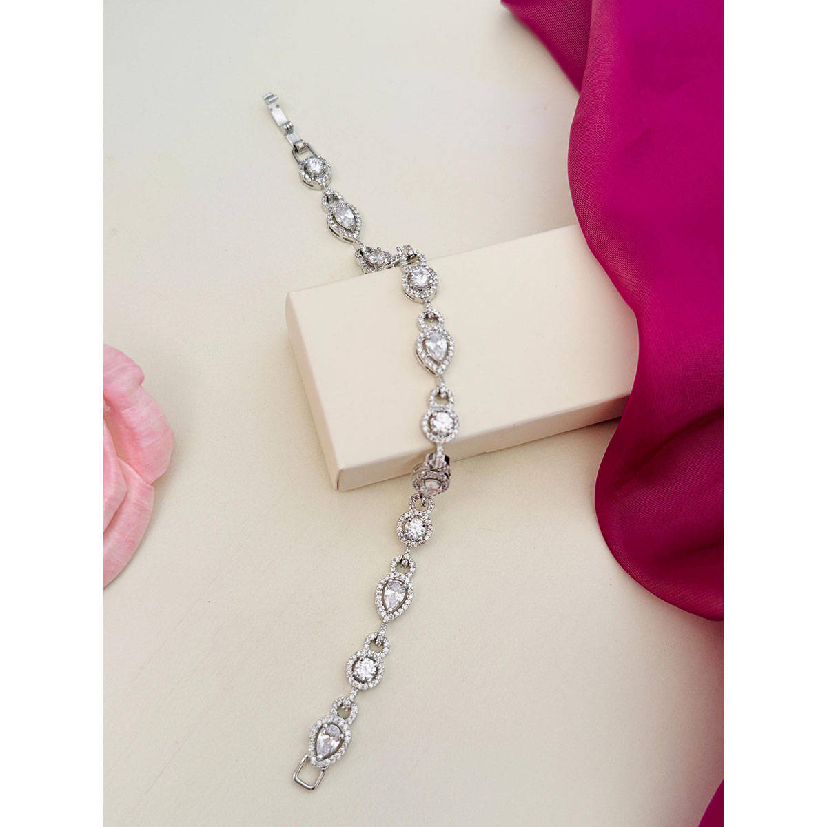 Abdesigns High Quality American Diamond Bracelet White · One Size