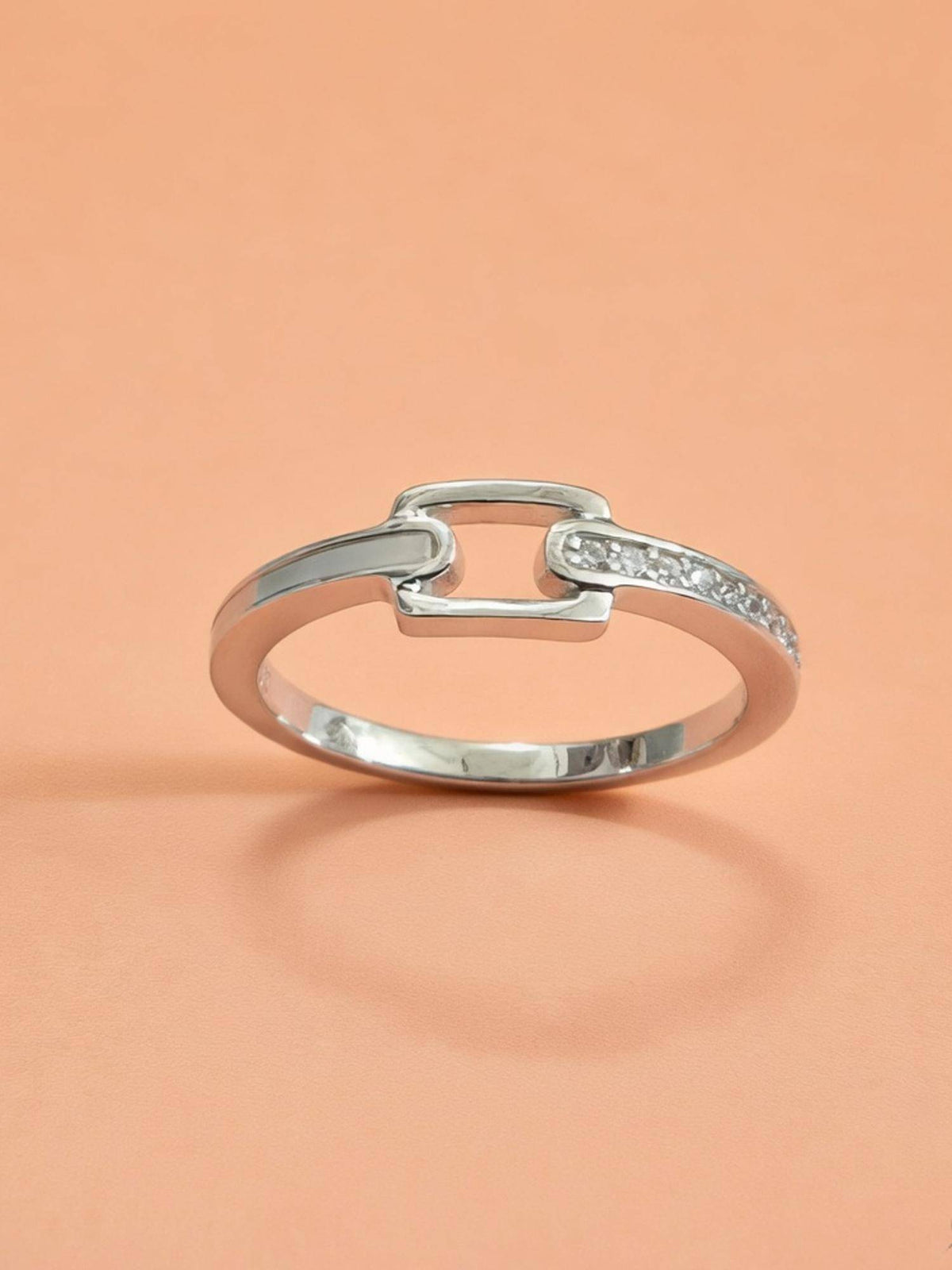 925 SILLER The Nexus Geometric Link Ring