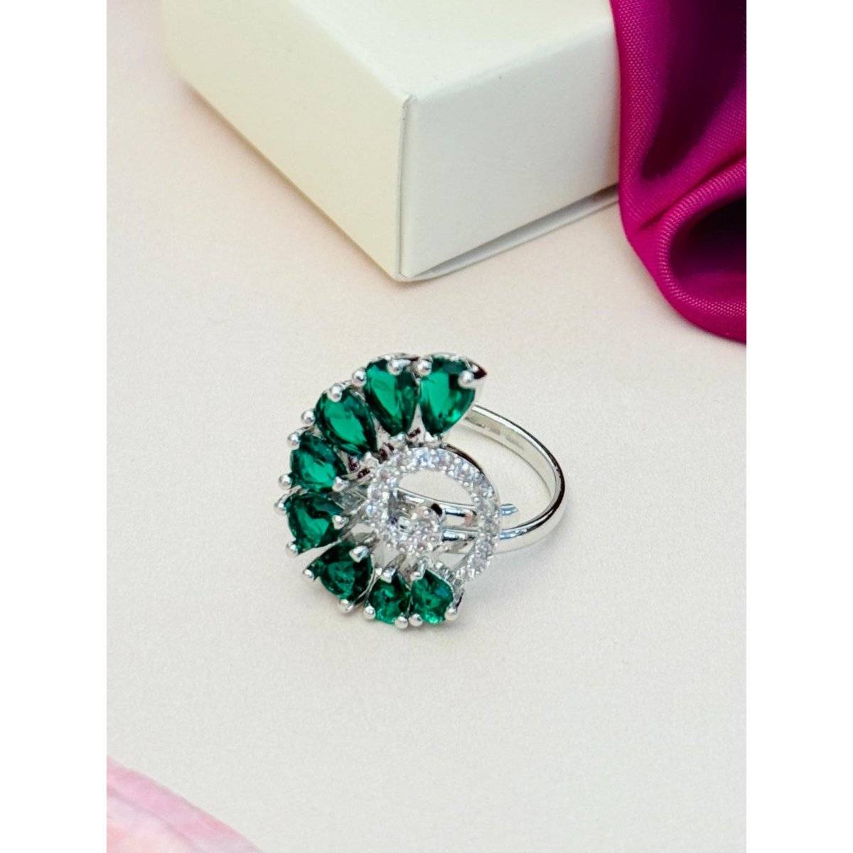Abdesigns Exquisite Silver Plated American Diamond Ring - Green · One Size