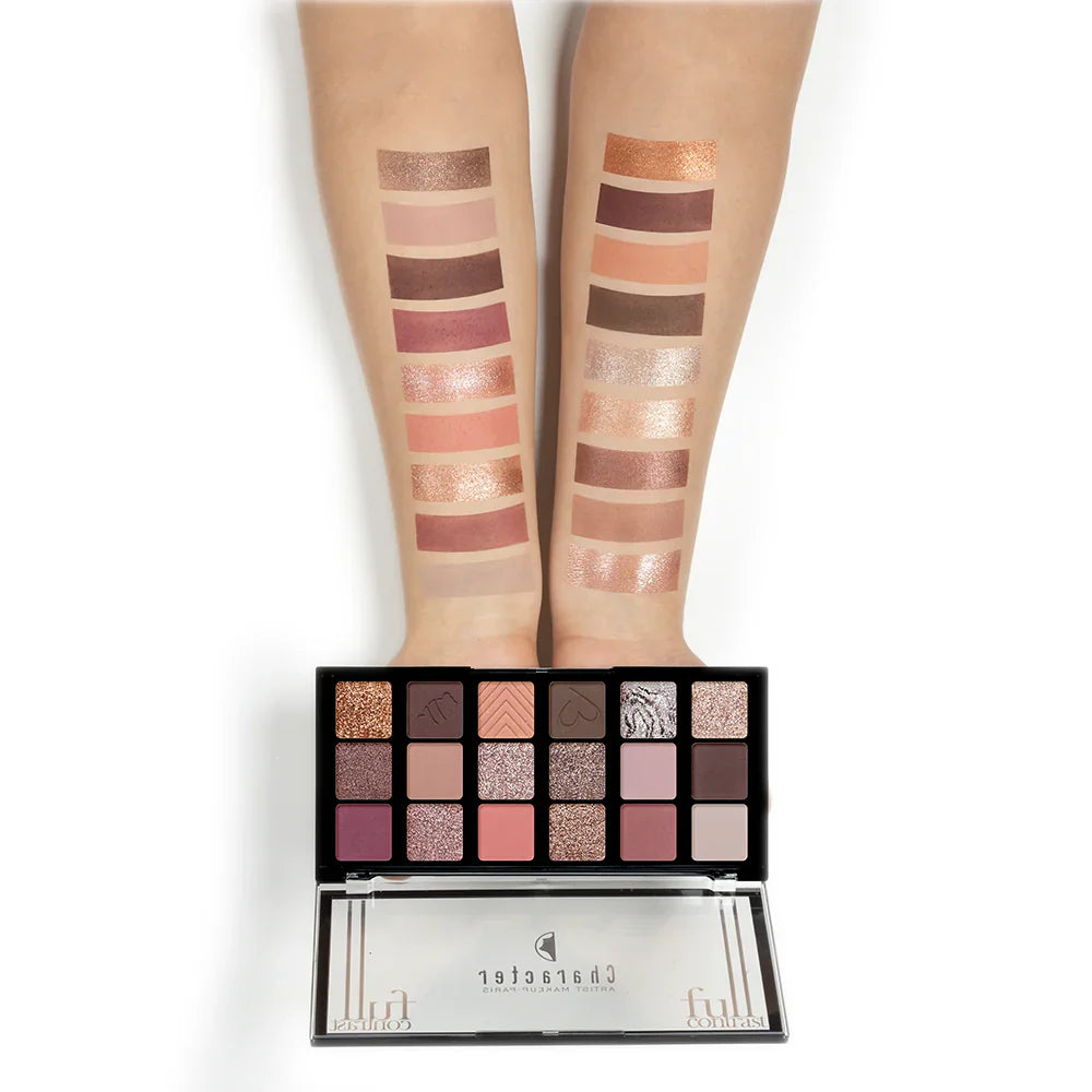 Character 18 Color eyeshadow palette 28.8g CFC001
