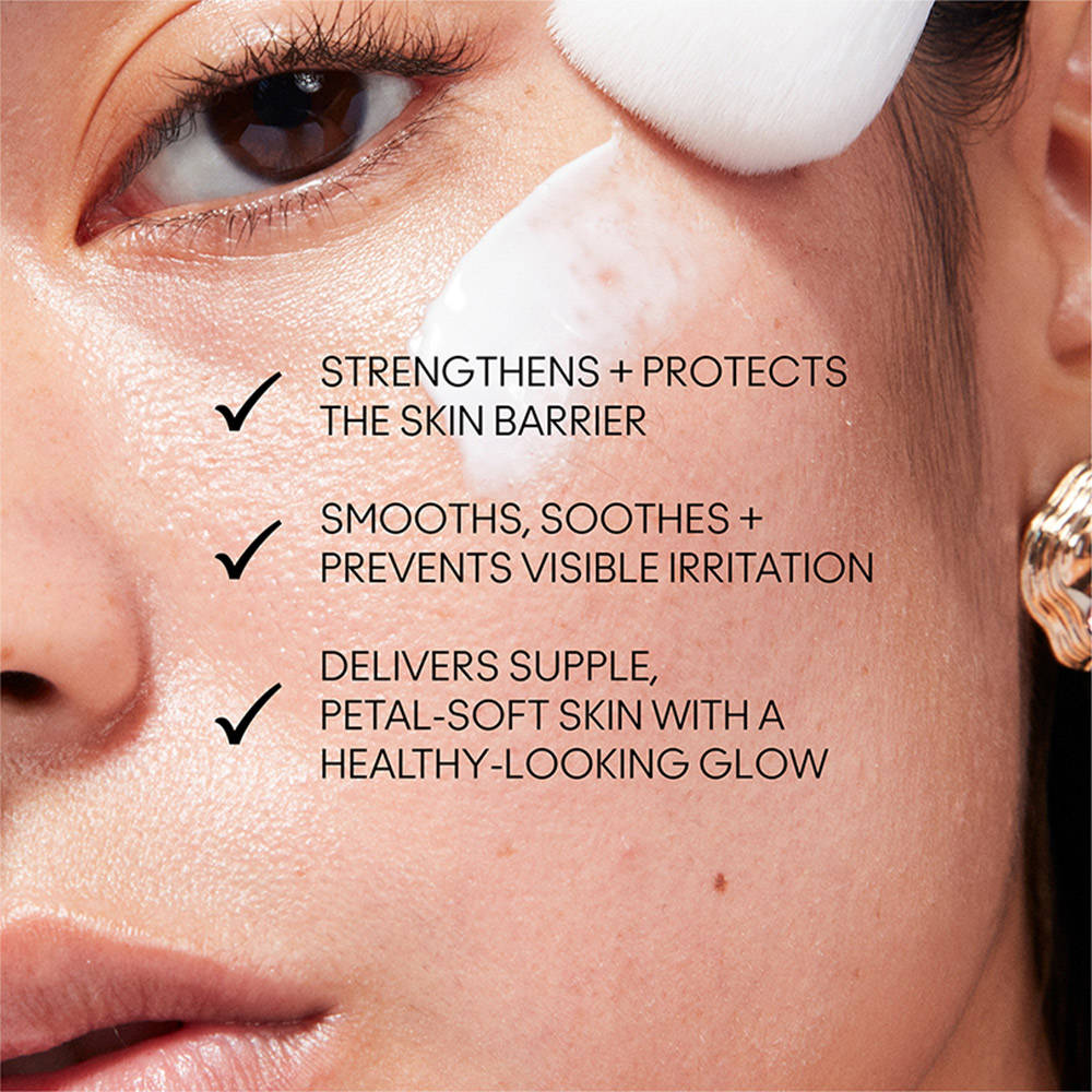 M.A.C Hyper Real Skincanvas Balm Moisturizer With Niacinamide, Hyaluronic Acid & Ceramide