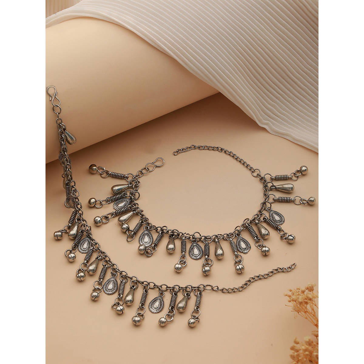 Aatmana Set of 2 Oxidised Silver Plated & Charm Ghungroo Anklets