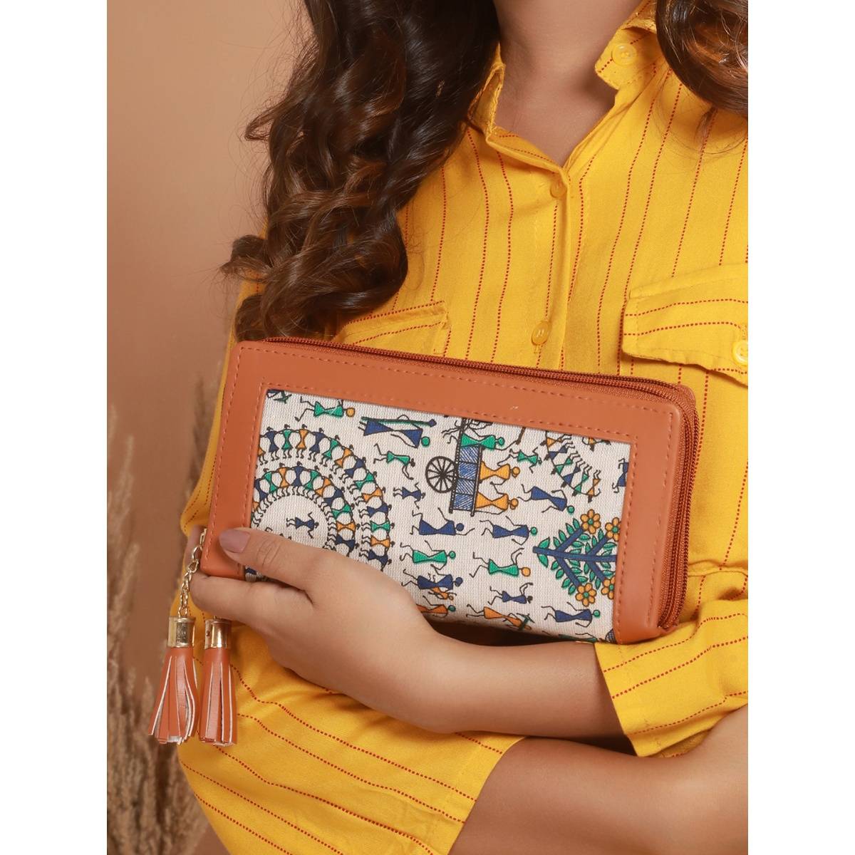 Aatmana Women White & Blue Printed Pu Zip Around Wallet
