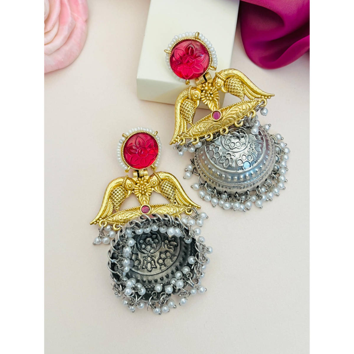 Abdesigns Enchanting Gold Plated Red & White Earrings · One Size