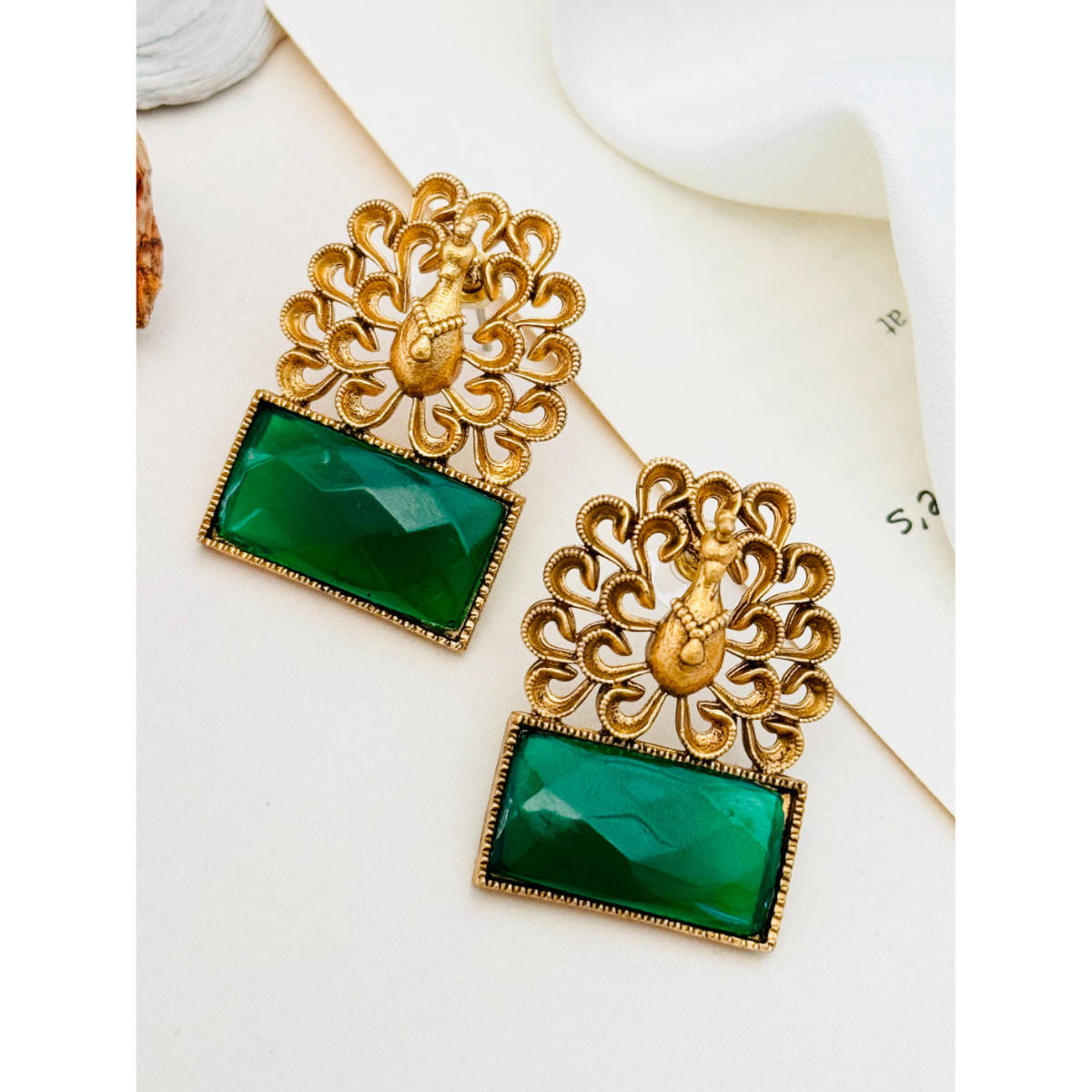 Abdesigns Enchanting Green Gold Plated Earrings