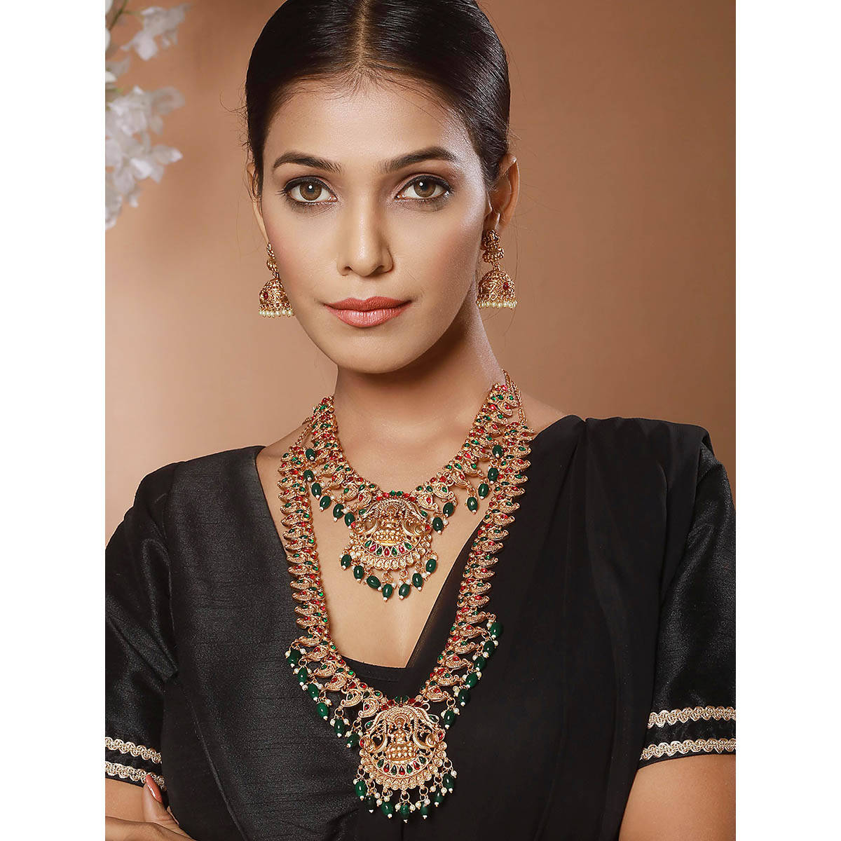 Aatmana Gold-Plated Stone Studded Jewellery Set