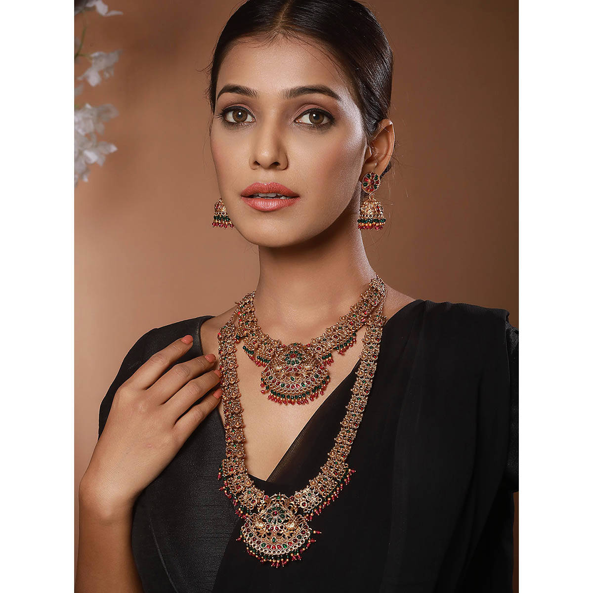 Aatmana Gold-Plated Stone Studded Jewellery Set
