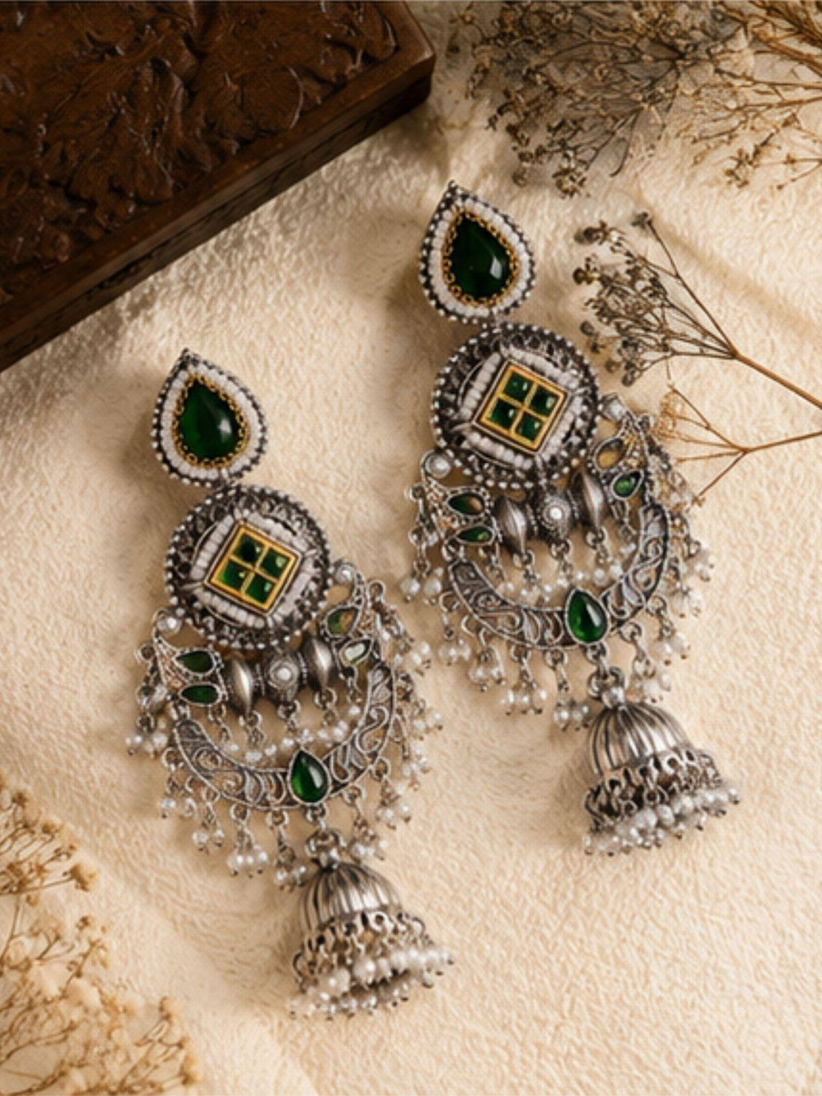 Abdesigns Women Green Stones Brass Pair Of Earrings