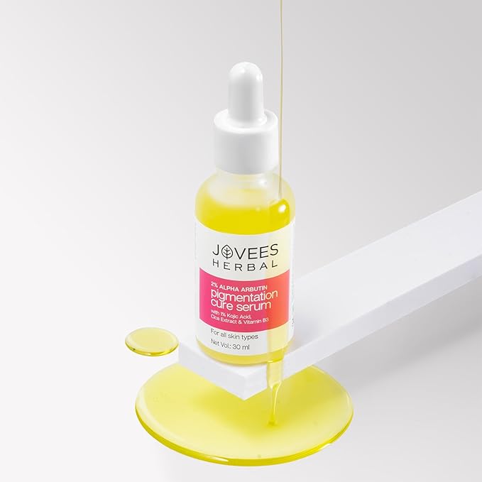 Jovees Herbal 2% Alpha Arbutin Pigmentation Cure Serum With 1% Kojic Acid, Cica Extract & Vitamin B3 | Reduces Blemishes & Improves Skin Texture | Brightens Ski
