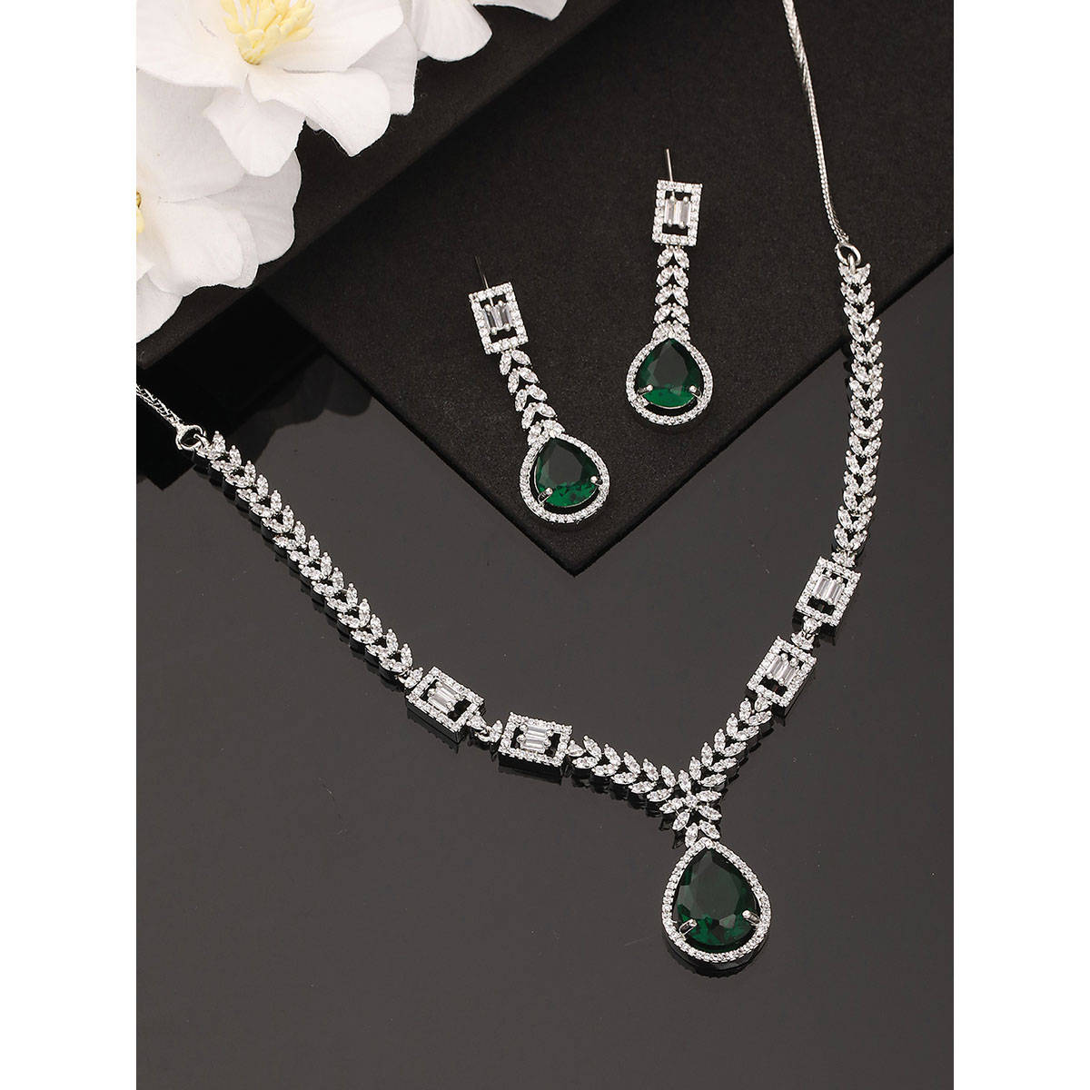 Aatmana Silver-Plated Green American Diamond-Studded Jewellery Set · Adjustable
