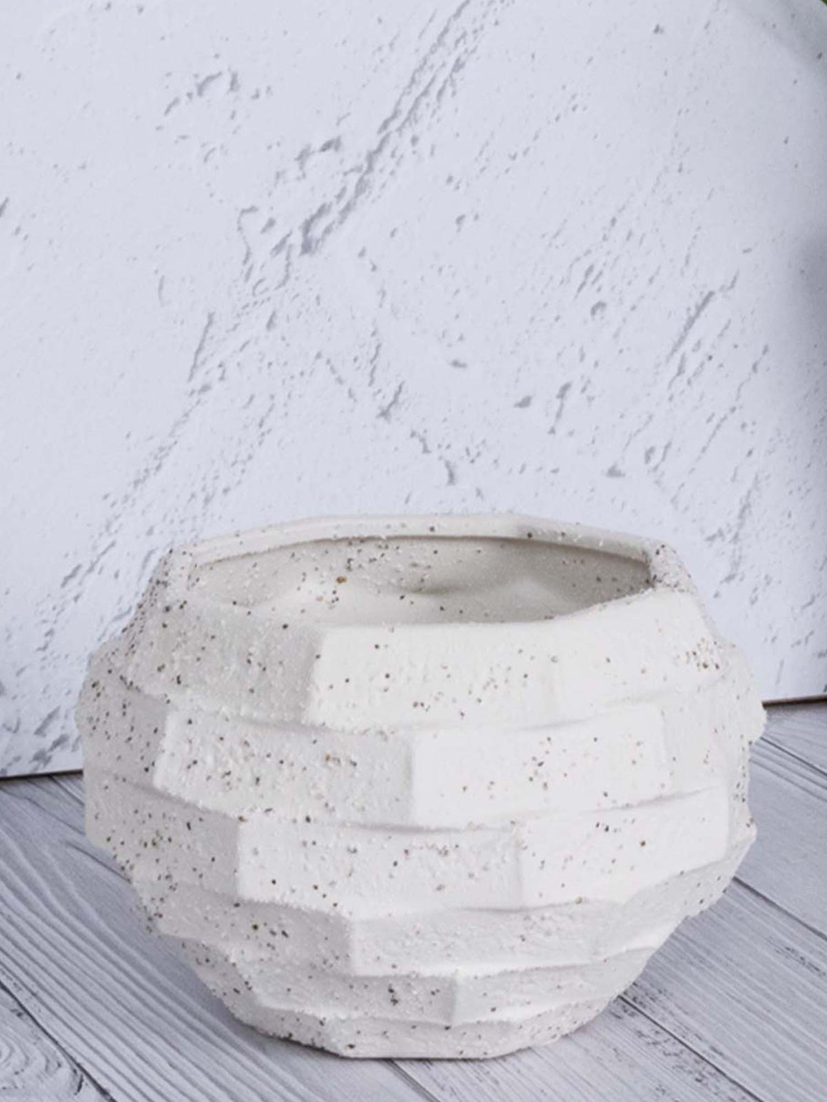 Aarvi Decor White Matte Decorative Ceramic Regalia Vase for Home and Office · One Size