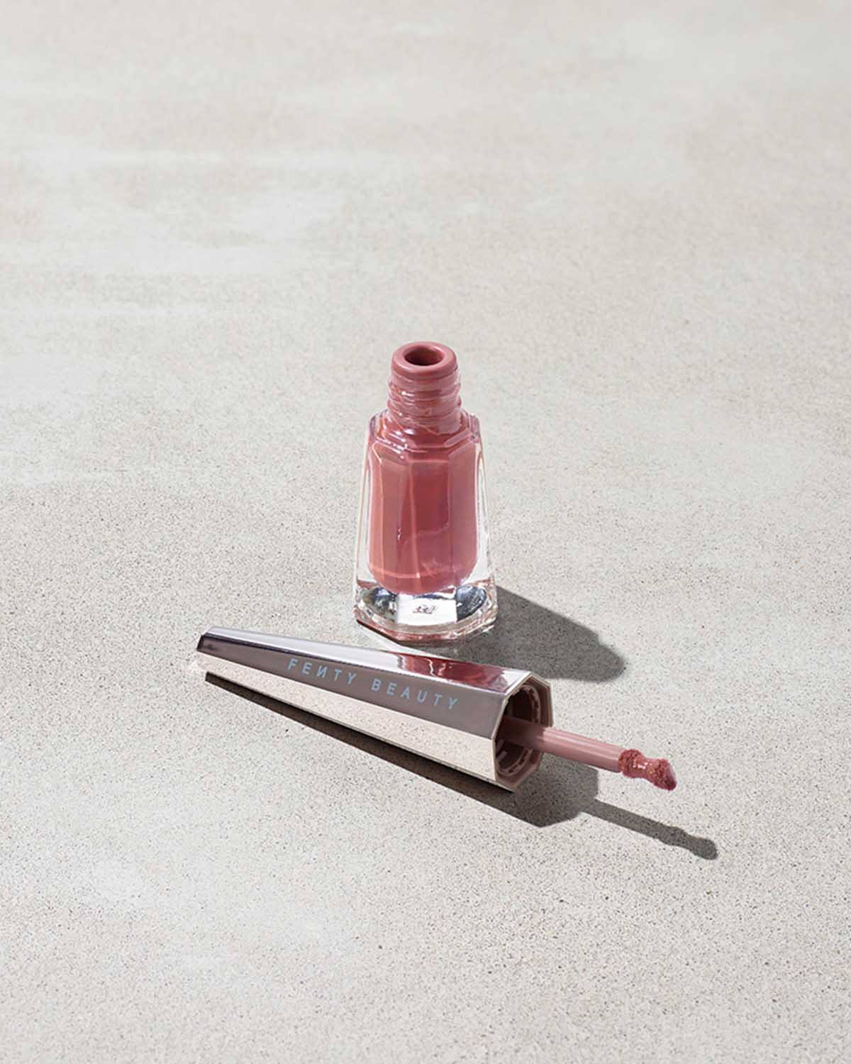 FENTY BEAUTY - STUNNA LIP PAINT LONGWEAR FLUID LIP COLOR (4mL)