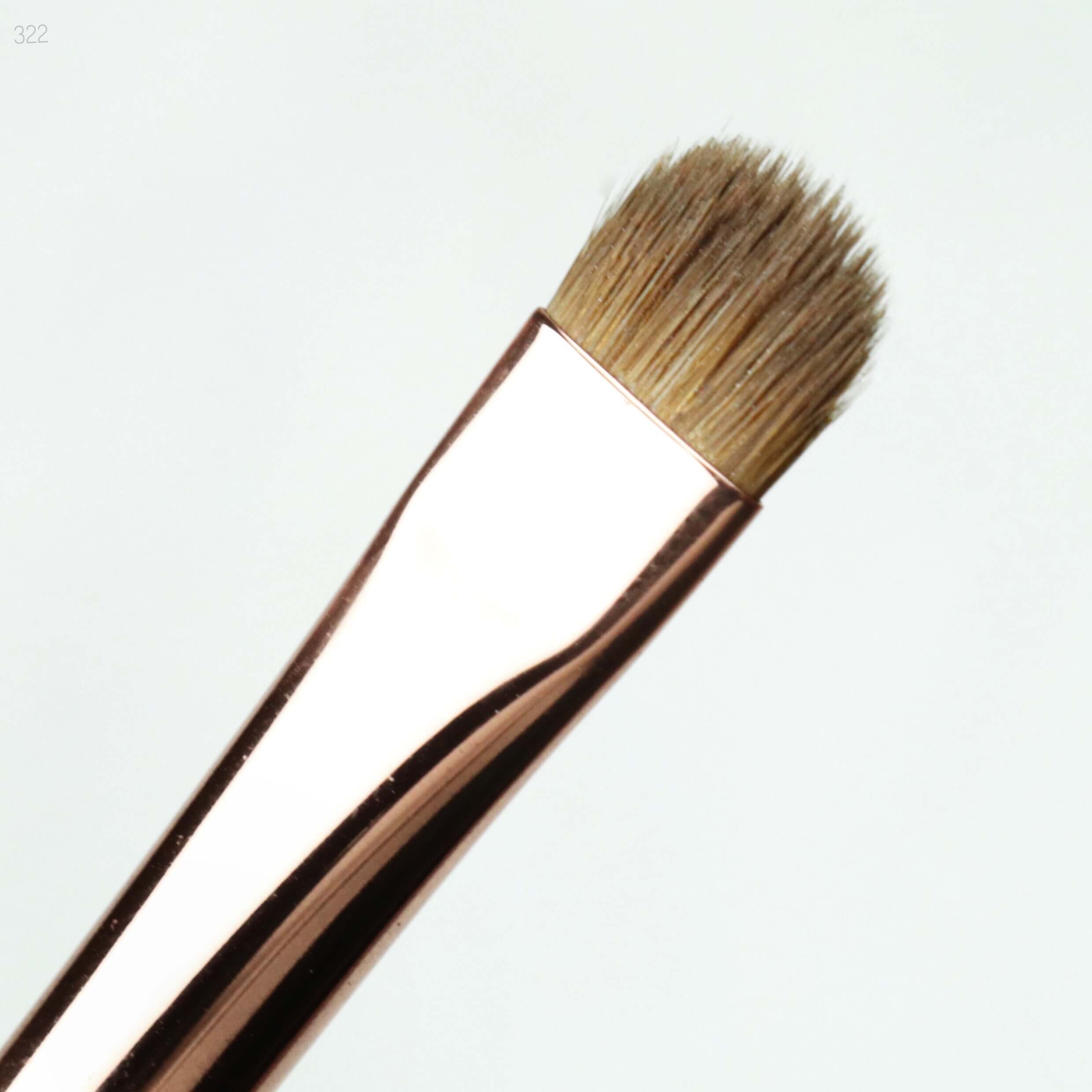 Beautilicious – Brush – BLE 322 (CUT CREASE BRUSH)
