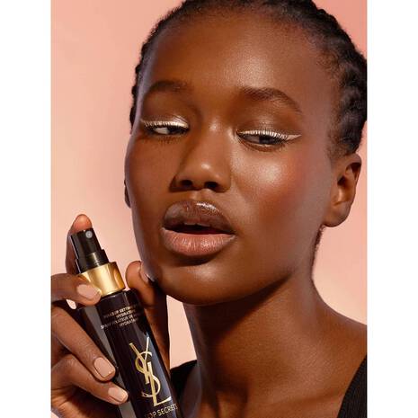 Yves Saint Laurent - TOP SECRETS GLOW PERFECTING MAKEUP SETTING SPRAY (100mL)