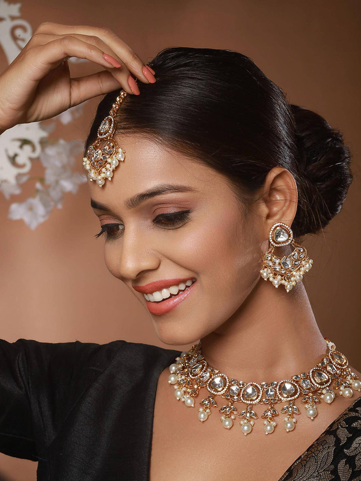 Aatmana Gold-Plated Kundan Studded Beaded Necklace With Earrings And Maang Tika
