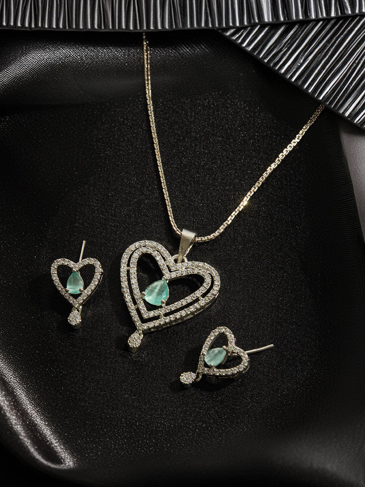 Aatmana Rhodium-Plated Green Ad Stone Studded Heart Shaped Pendant With Earrings And Chain · One Size