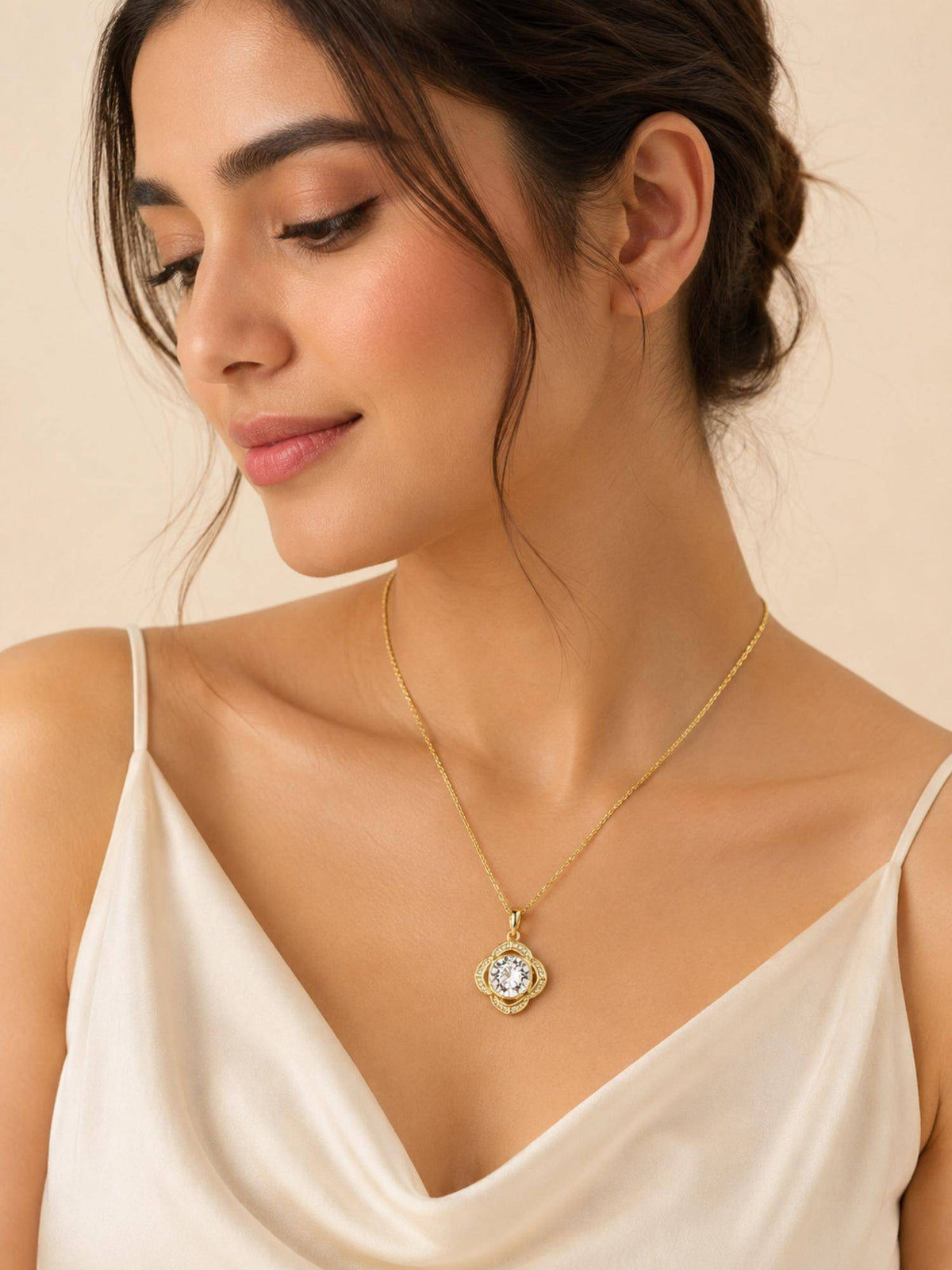 AANURA 18K Gold Plated White Flower Halo Crystal Necklace
