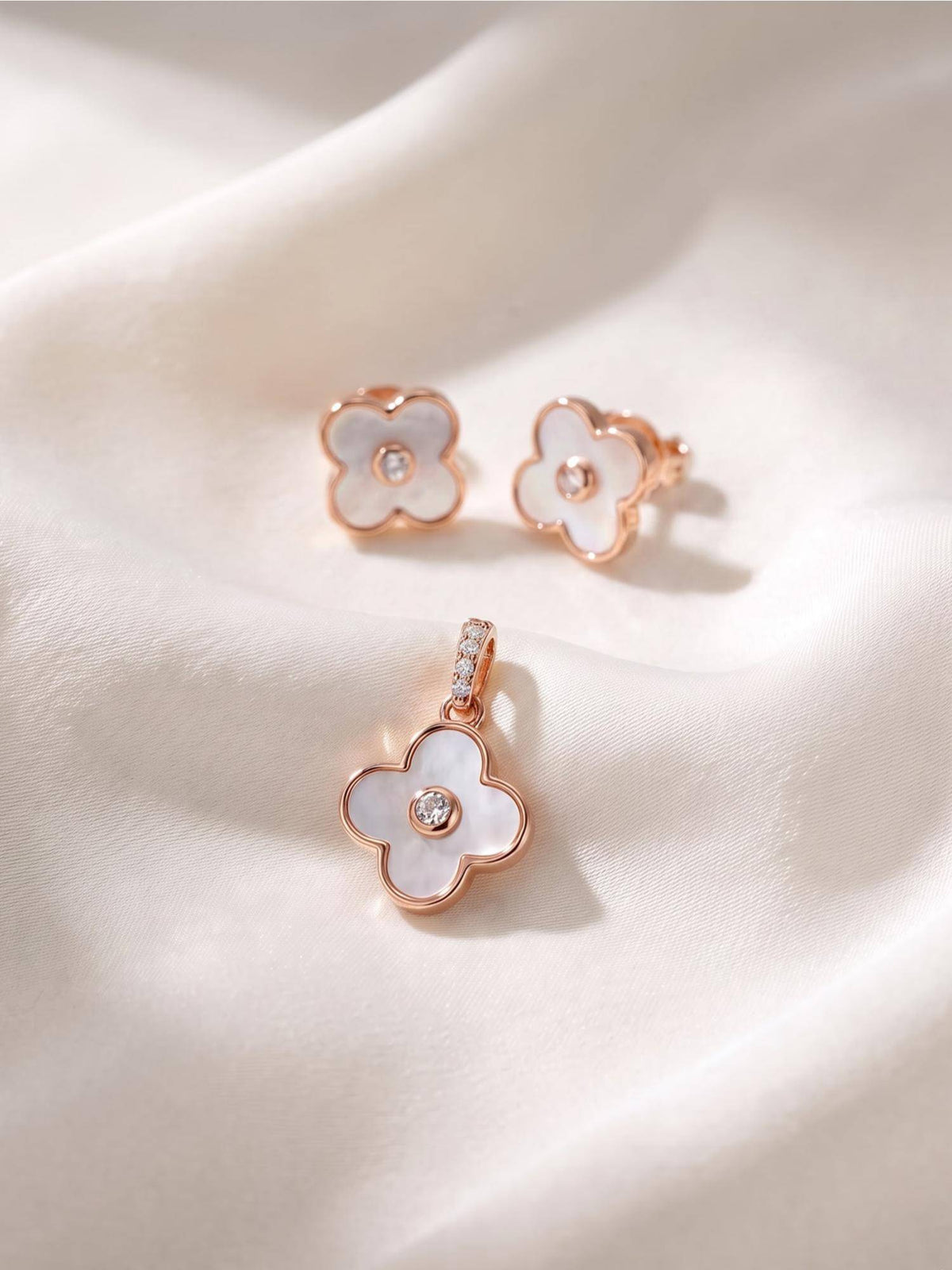 925 SILLER Pearl Flower Jewellery Set
