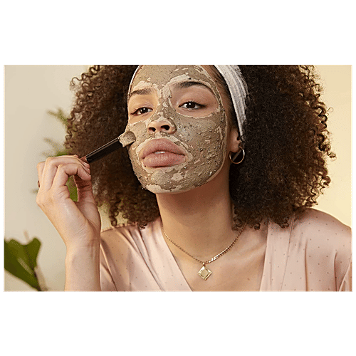 The Body Shop Himalayan Charcoal Detoxifying Radiance Mask 75ml