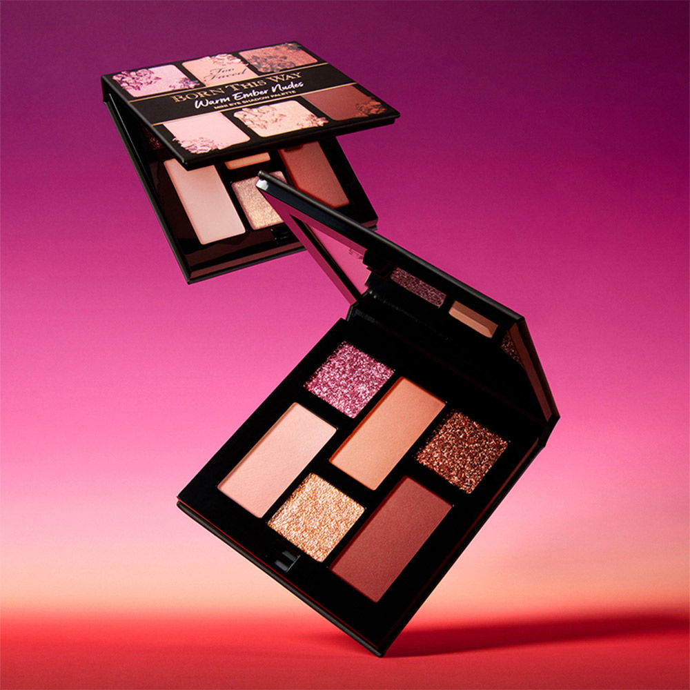 Too Faced Born This Way Nude Mini Eye Shadow Palette - Warm Ember Nudes (5.7 g)