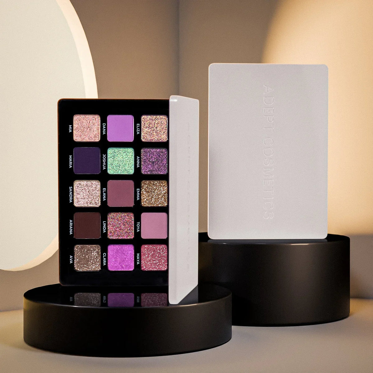 Adept Cosmetics Eyeshadow And Pressed Pigment Palette Minka 18g
