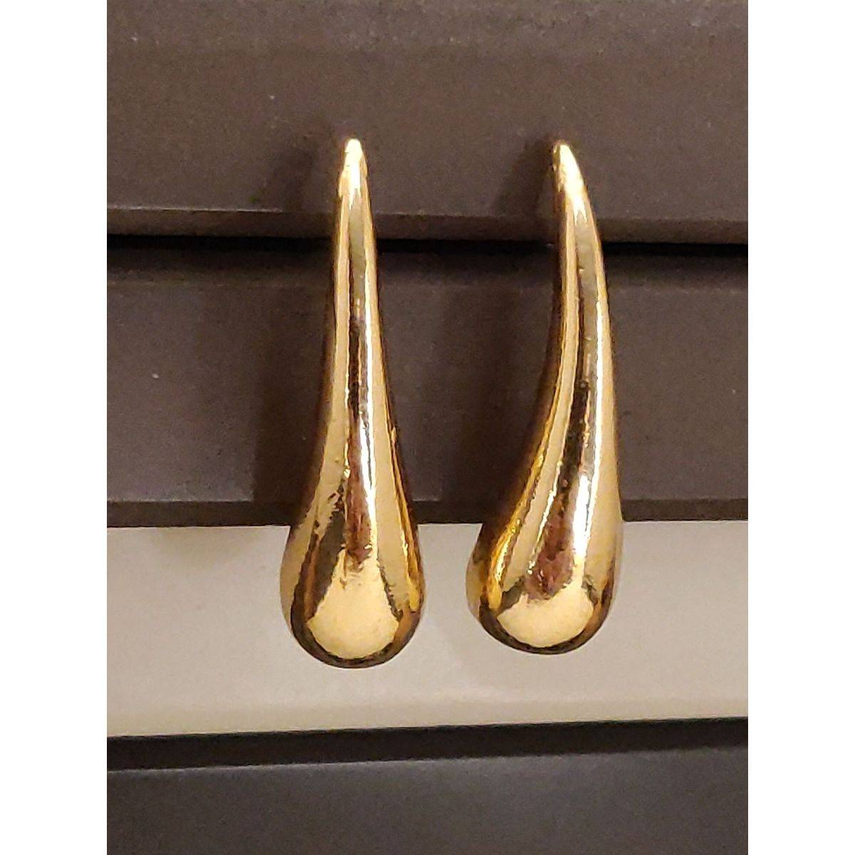 Abdesigns Elegant Gold Plated Stud Earrings Gold
