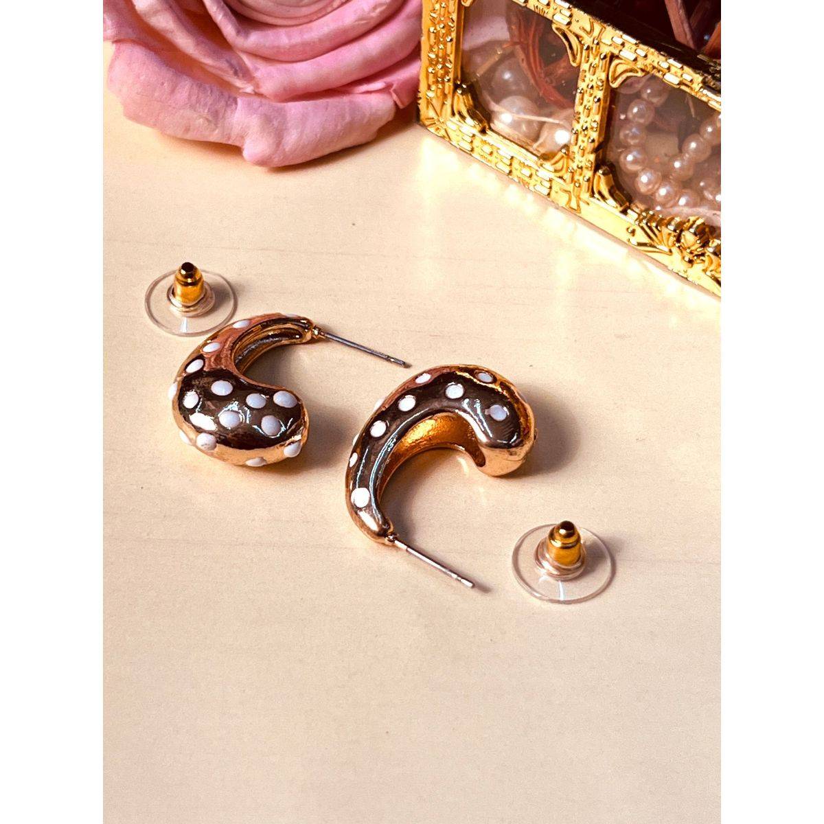 Abdesigns Elegant Gold Plated Half Hoops Earrings White