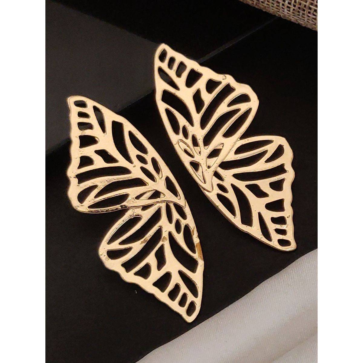Abdesigns Elegant Gold Plated Stud Earrings Gold