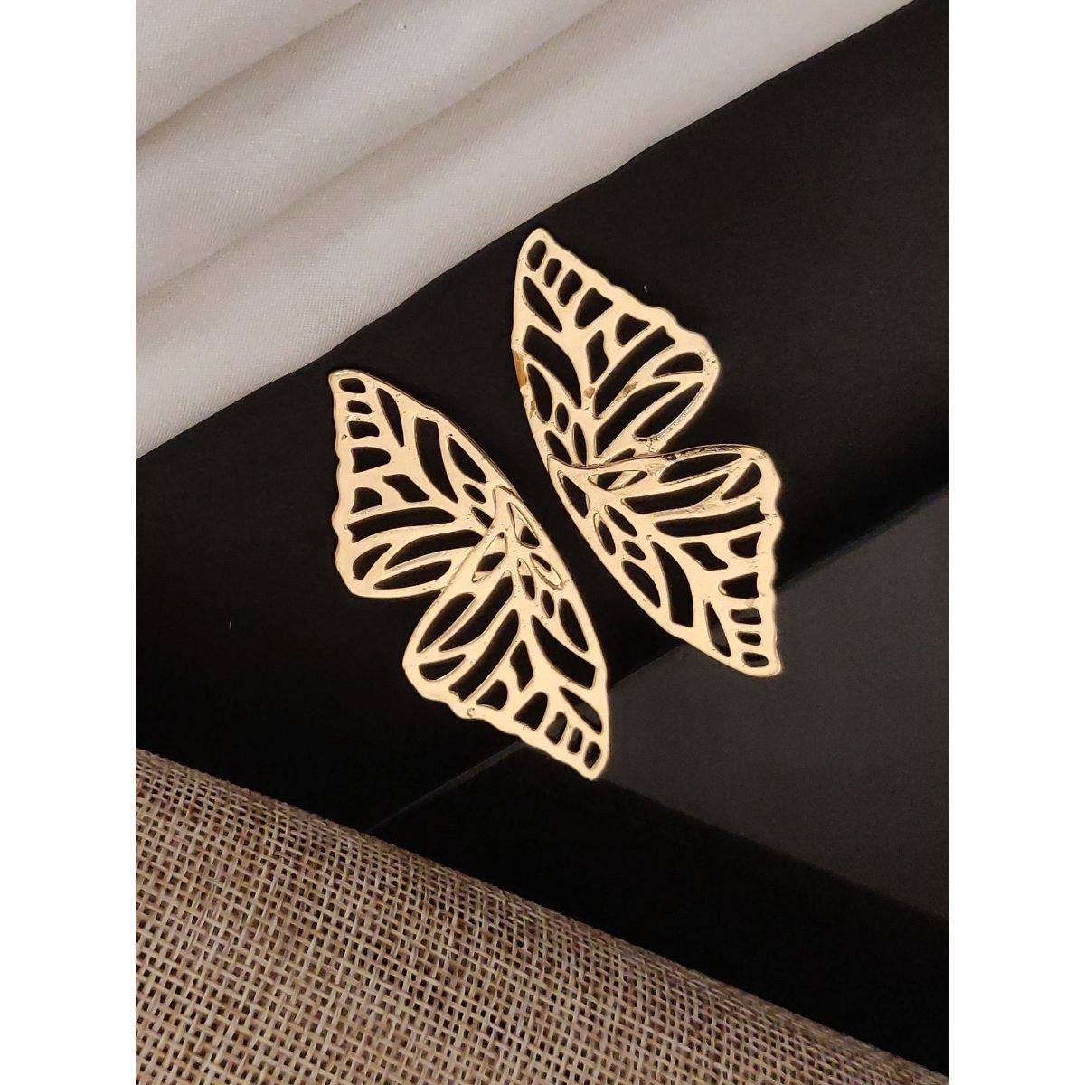 Abdesigns Elegant Gold Plated Stud Earrings Gold