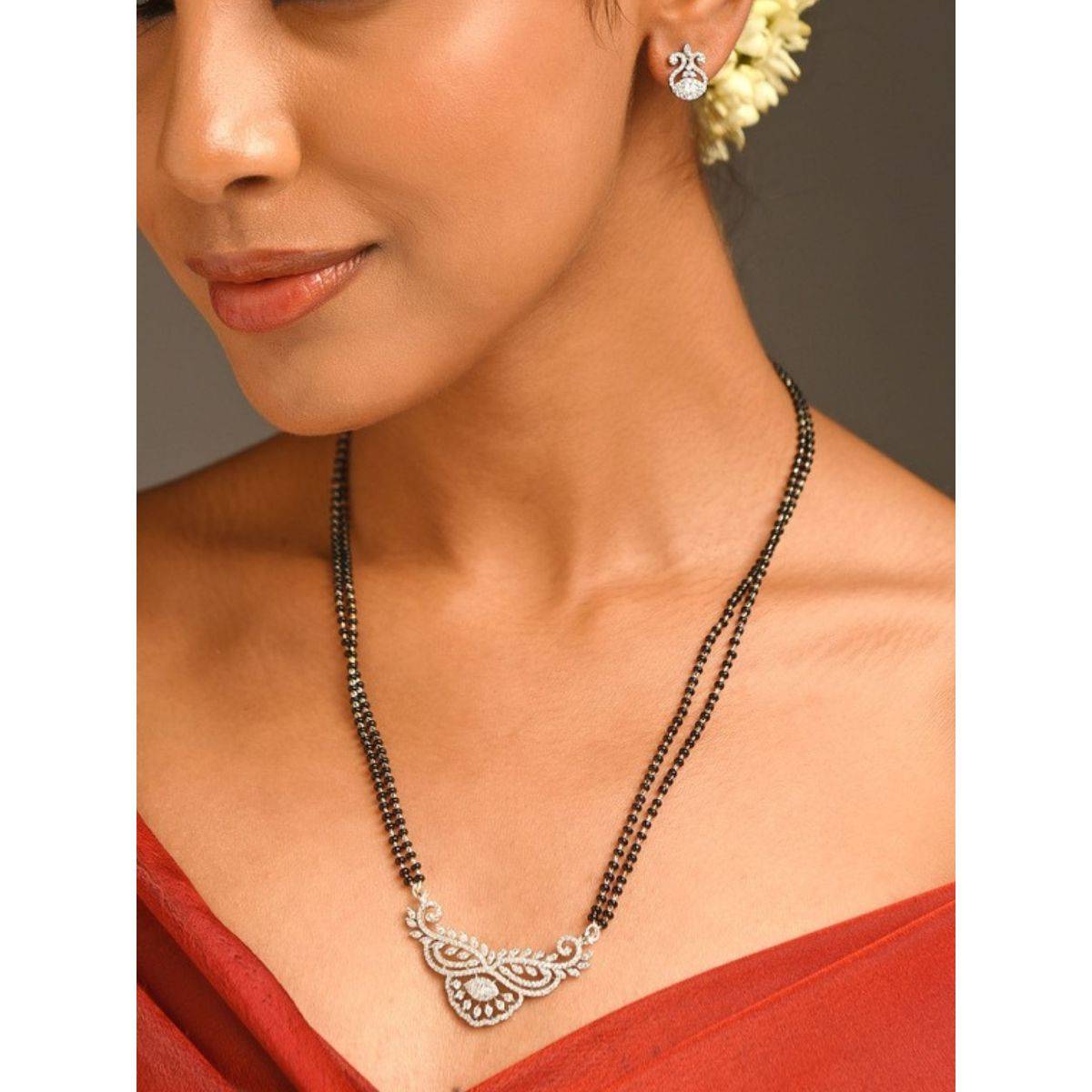 Abdesigns Sophisticated Silver Plated American Diamond Mangalsutra With Pair Of Earrings White