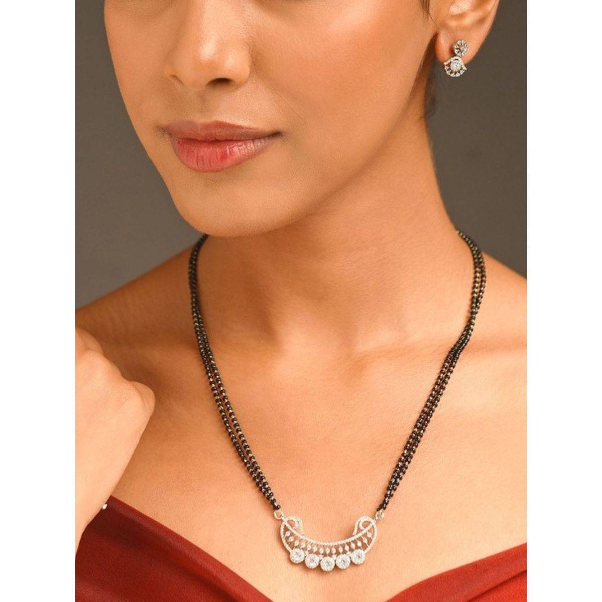 Abdesigns Sophisticated Silver Plated American Diamond Mangalsutra With Pair Of Earrings White