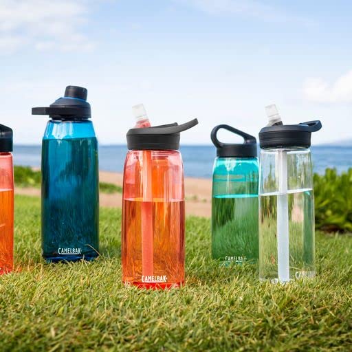 CamelBak Chute Mag Water Bottle with Tritan Renew 20oz, Charcoal 20 Ounces Grey