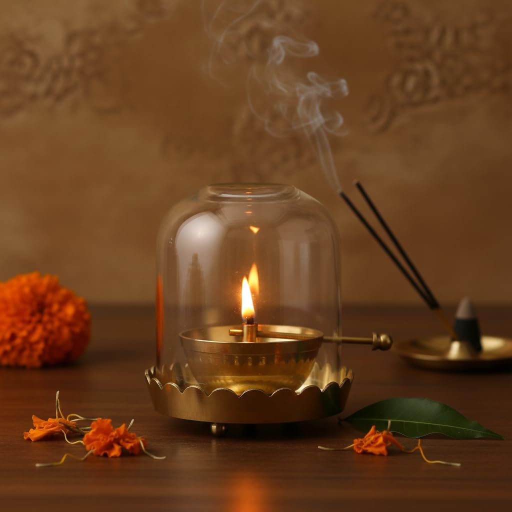 Sacch Akhand Brass Oil Diya with Glass Cover | Adjustable Wick Lamp for Pooja | 4.25 Inch Height, 260gms Wt, 40Ml Oil Capacity.
