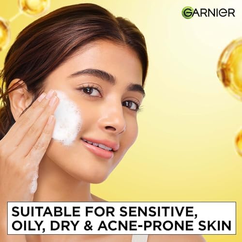 Garnier 2-in-1 Vitamin C Serum Facewash |Cleanse, Brighten & Hydrate, 50g