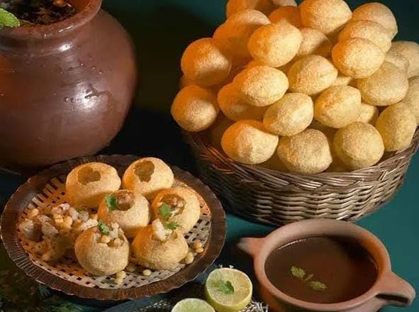 Food Essential Ready-to-Fry Dry Gol Gappa (Pani Puris) 1 kg. 1.0 Kilograms