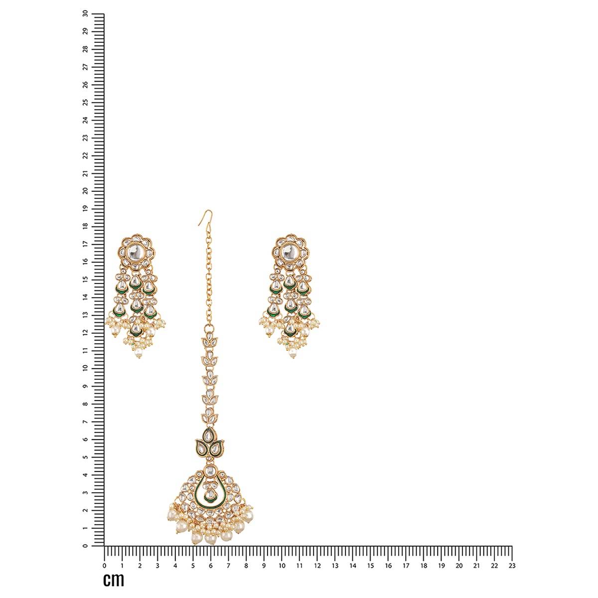 Aatmana Gold-Toned & Kundan & Pearl Studded Green Enamelled Maang Tikka with Earring Set