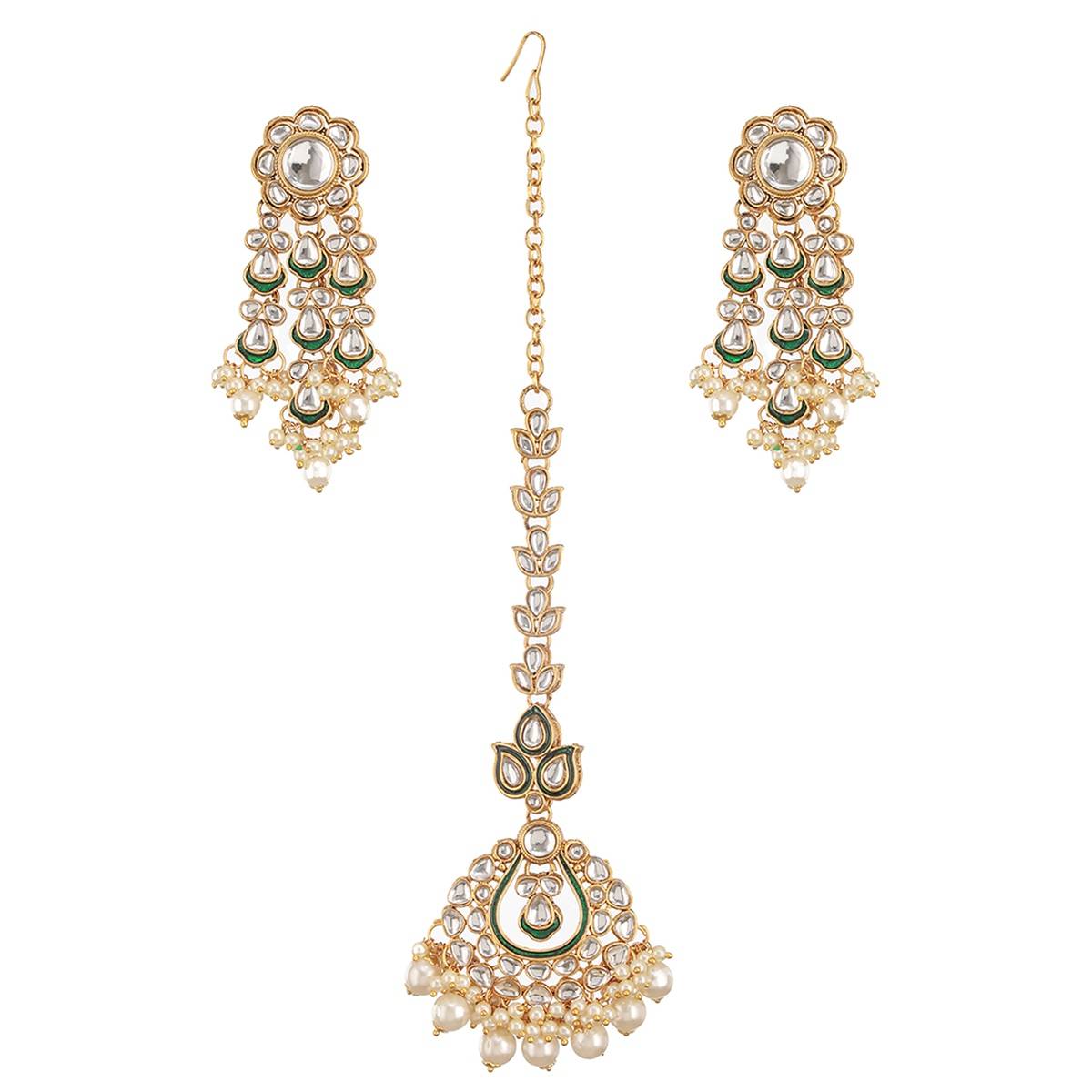 Aatmana Gold-Toned & Kundan & Pearl Studded Green Enamelled Maang Tikka with Earring Set