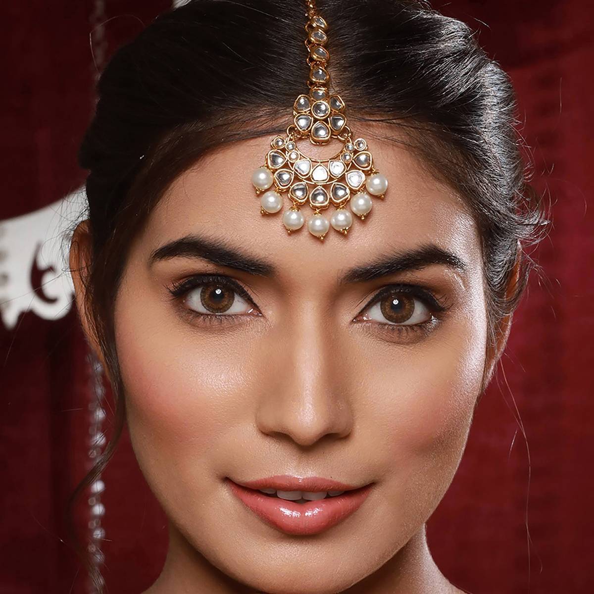 Aatmana Gold-Plated & Off-White Artificial Stone-Studded Beaded Maang Tikka