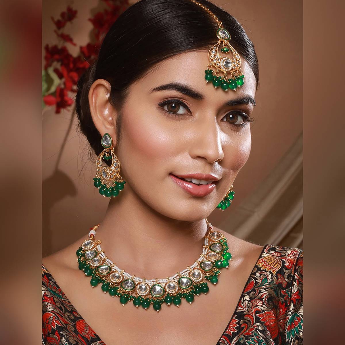 Aatmana Gold-Plated Kundan-Studded & Beaded Handcrafted Jewellery Set with Maangtikka · One Size