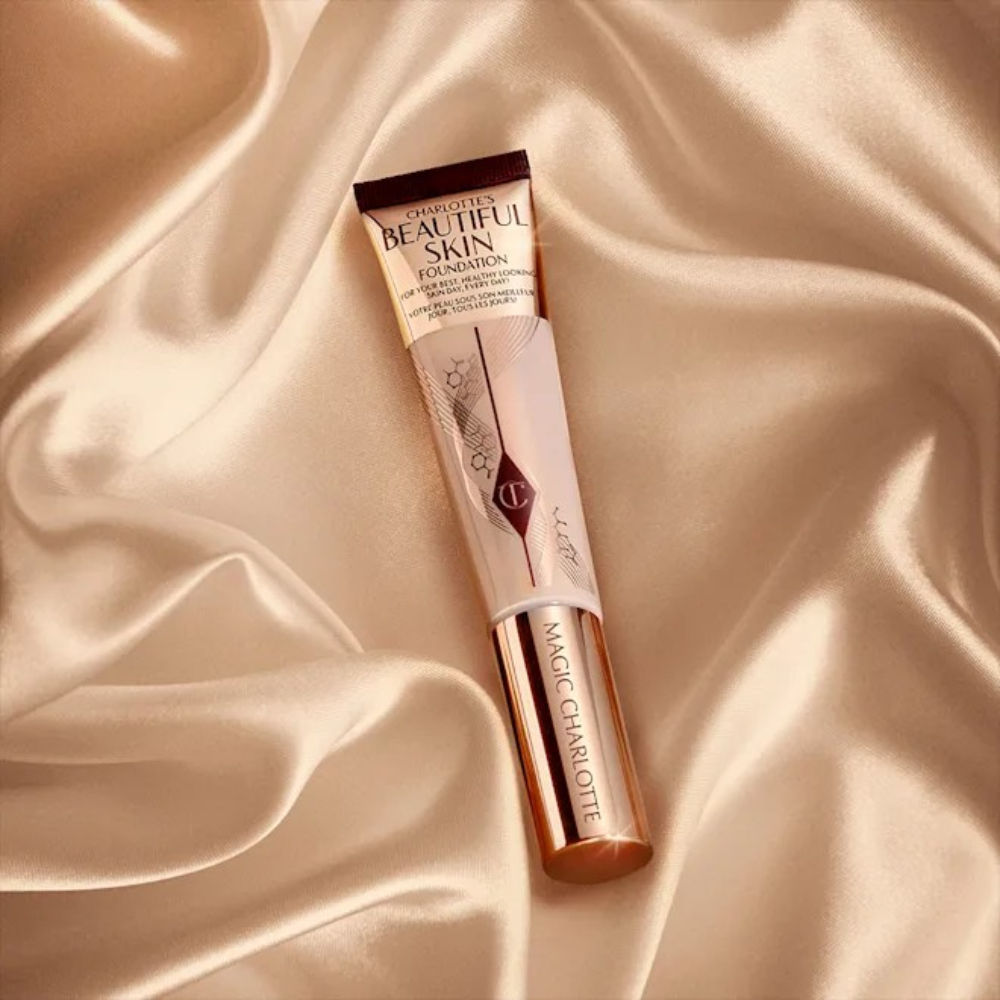 Charlotte Tilbury Charlotte's Beautiful Skin Foundation - 2 Warm (30ml)