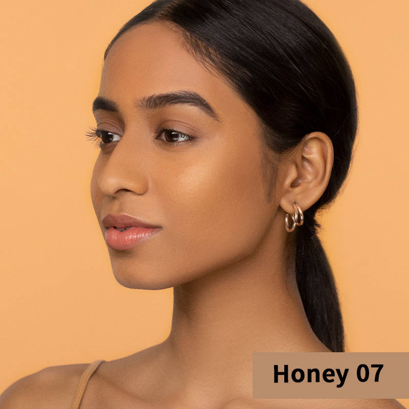 Nykaa All Day Matte 12Hr Oil Control Face Compact Powder With SPF 15 PA ++