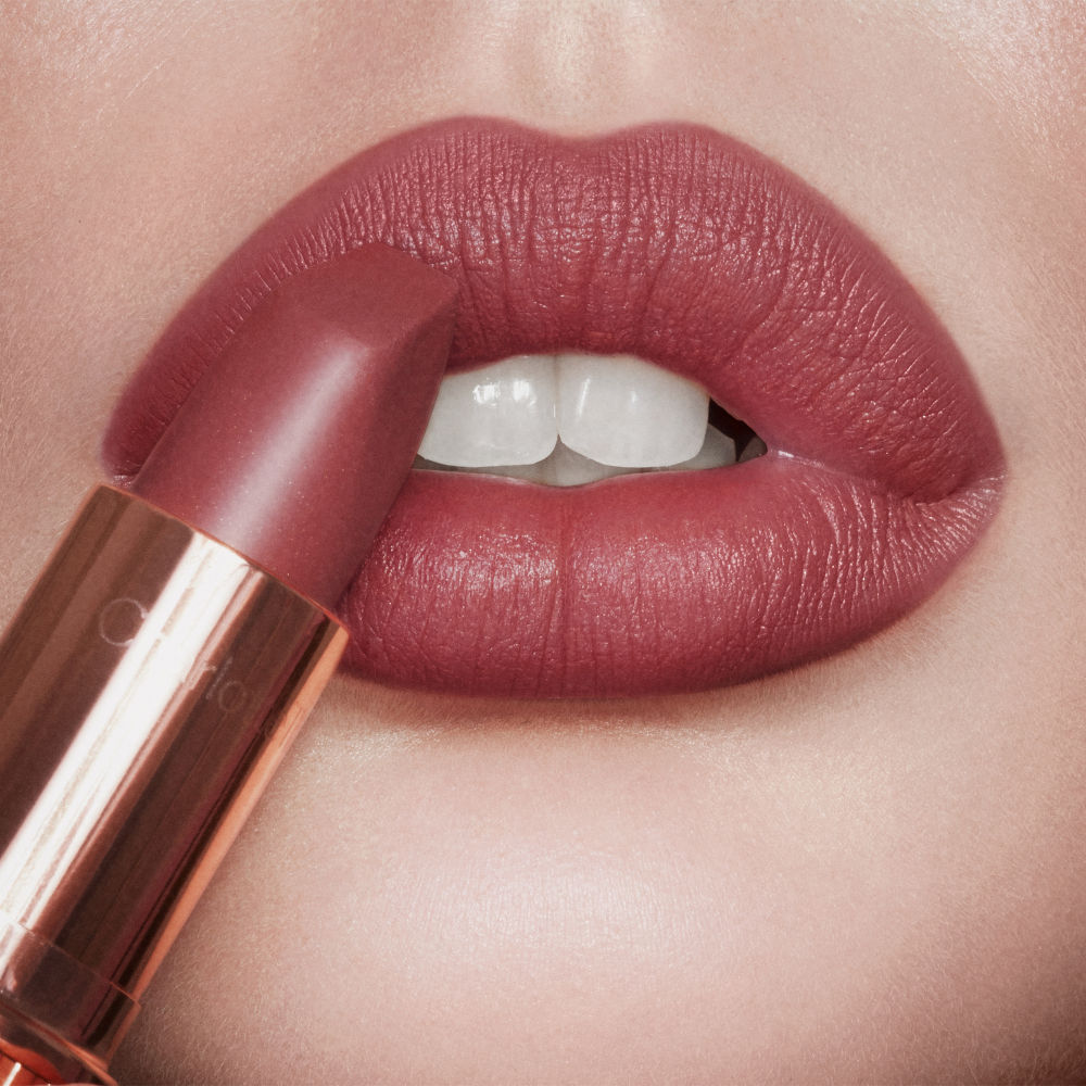 Charlotte Tilbury Matte Revolution - Pillow Talk Medium (3.5g)