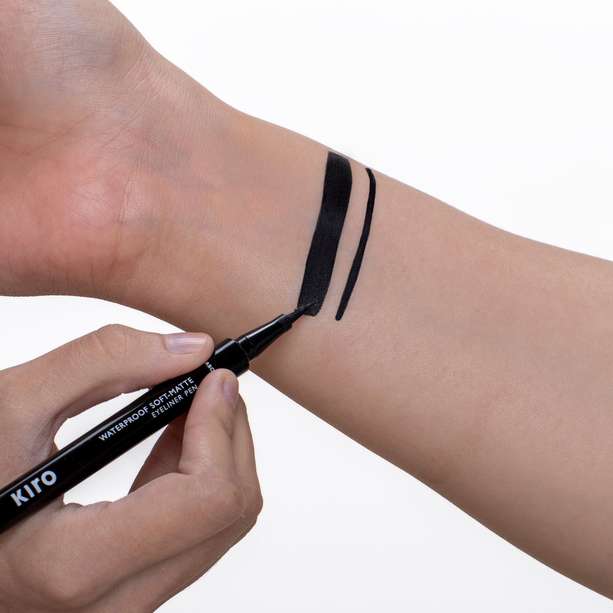KIRO Waterproof Soft-Matte Eyeliner Pen - Carbon Black (1.1ml)