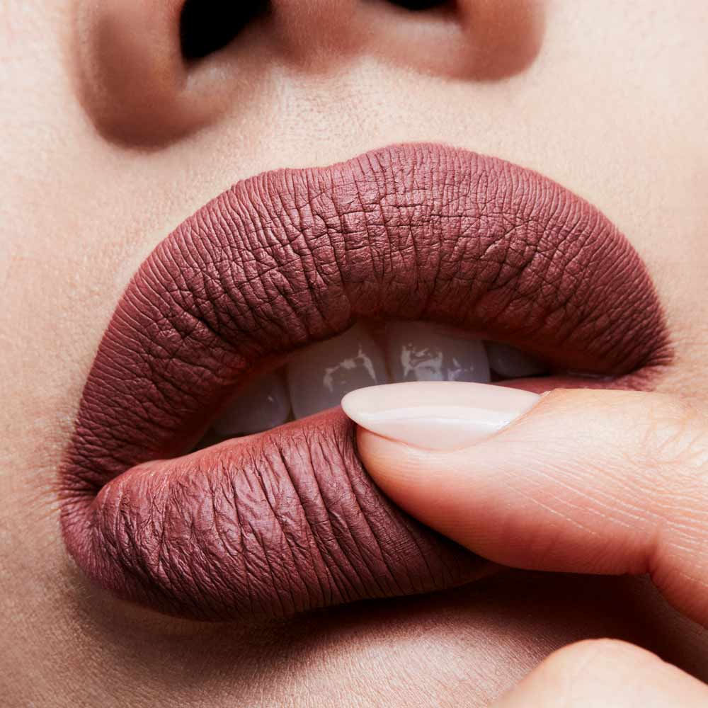 M.A.C Retro Matte Liquid Lipcolour - Topped With Brandy (5ml)