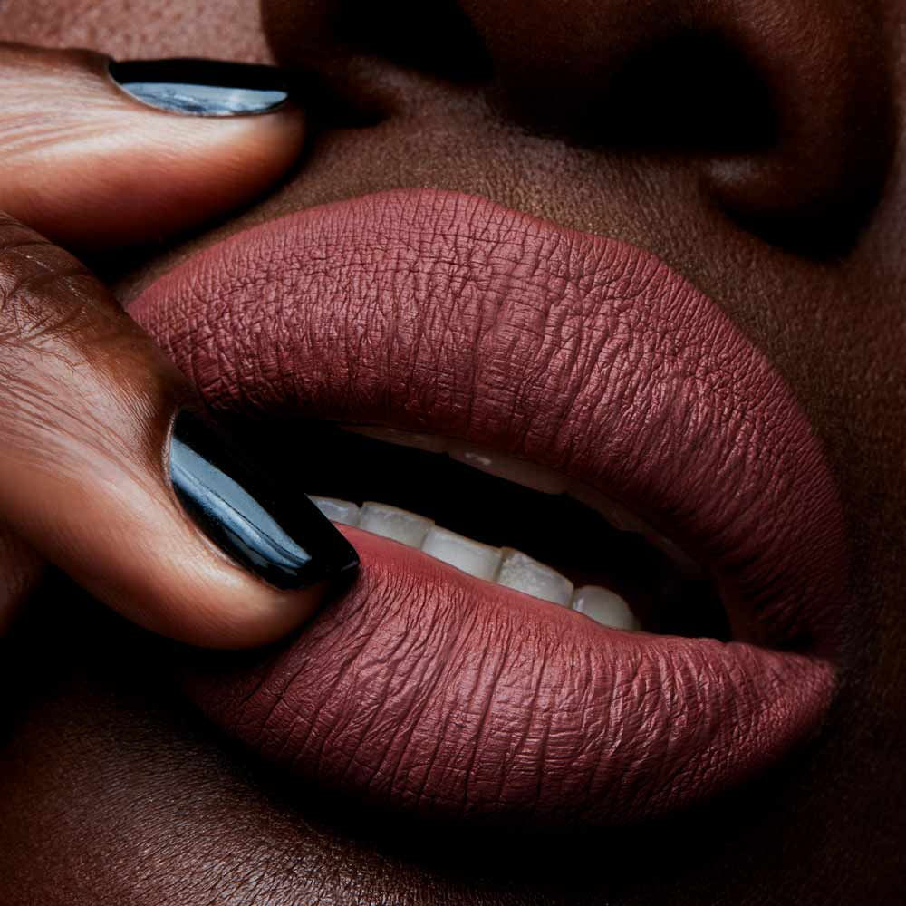 M.A.C Retro Matte Liquid Lipcolour - Topped With Brandy (5ml)