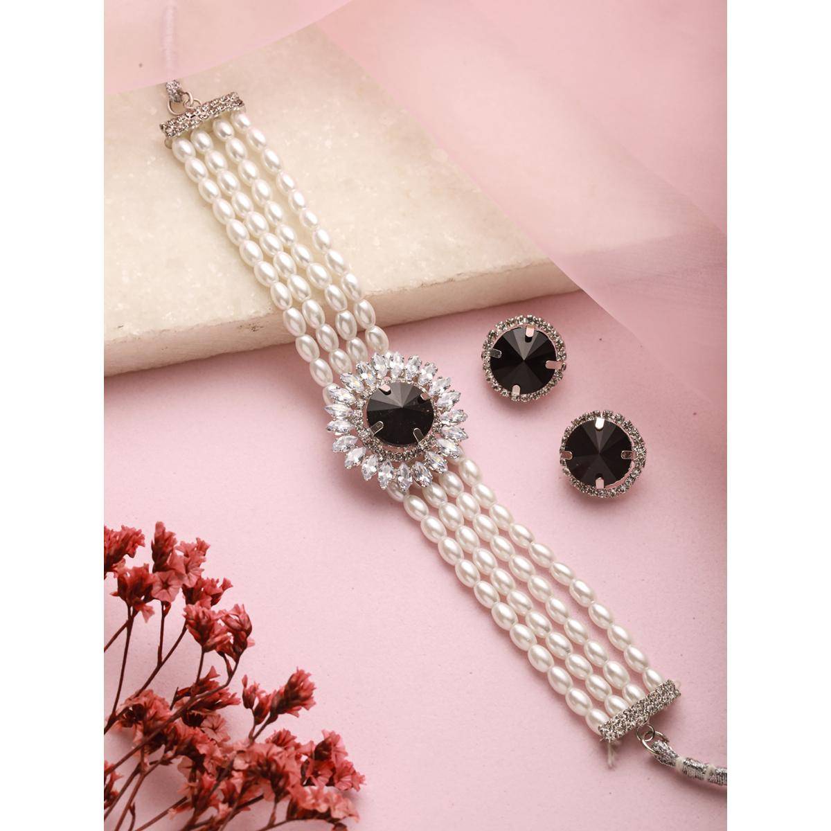 Aatmana Gold-Plated Stone Studded and Faux Pearl Beaded Choker Necklace Jewellery Set