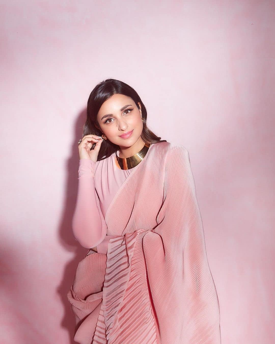 Sidhidata Women's Woven Synthetic Saree With Blouse Piece Peach