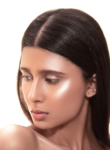 SUGAR Cosmetics Bling Leader Illuminating Moisturizer | Strobe Cream with Vitamin E | Lightweight | Protects against Pollution | 25ml 01 Gold Diggin